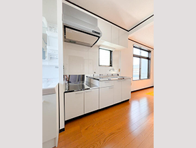  草加市 谷塚町 (谷塚駅) 2階 4LDK 